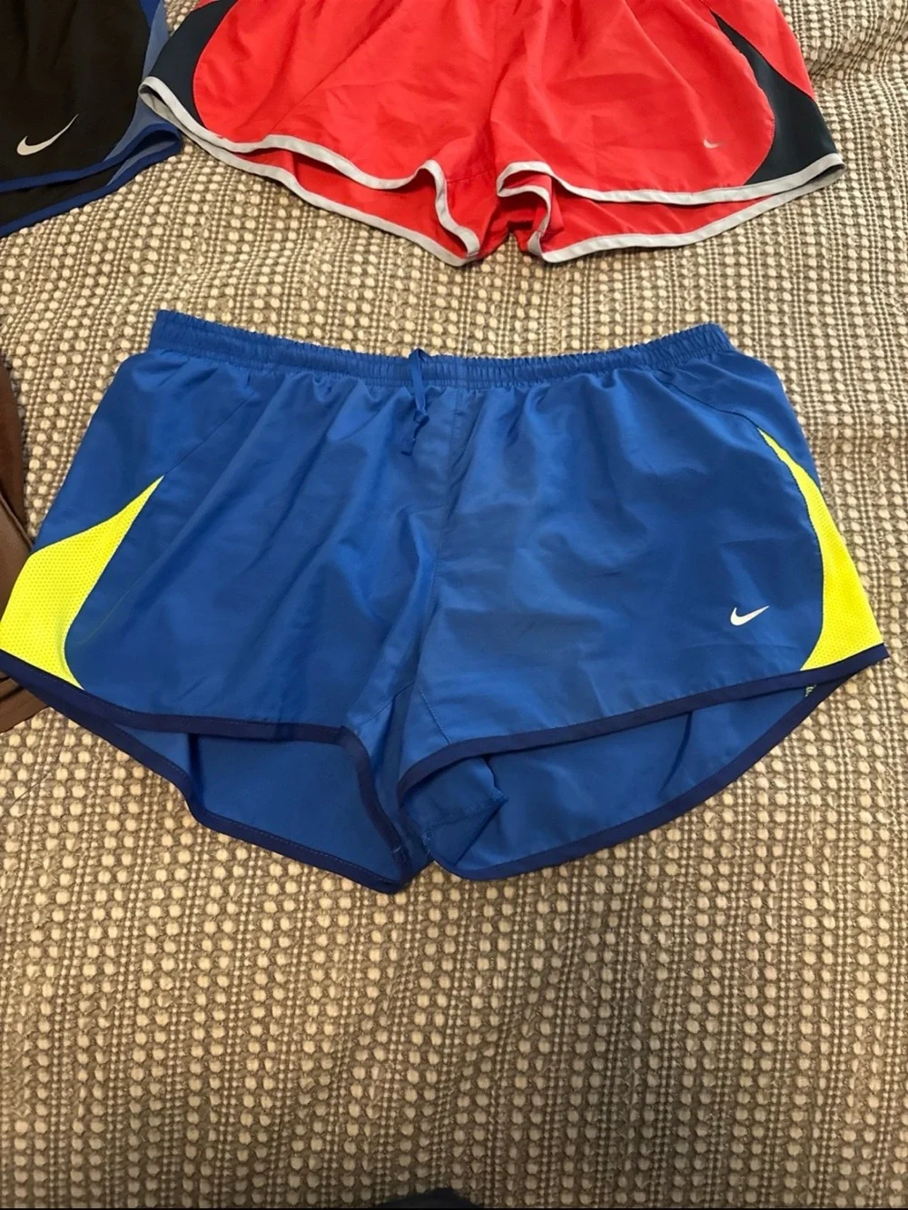 Nike women running